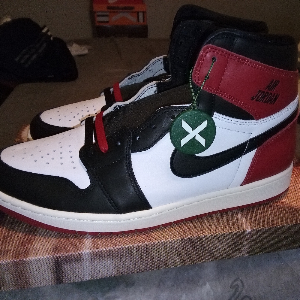 Jordan 1 Retro Black Toe reimagine